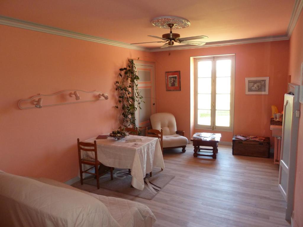 Chateau De Lacaze Lagarrigue  Εξωτερικό φωτογραφία
